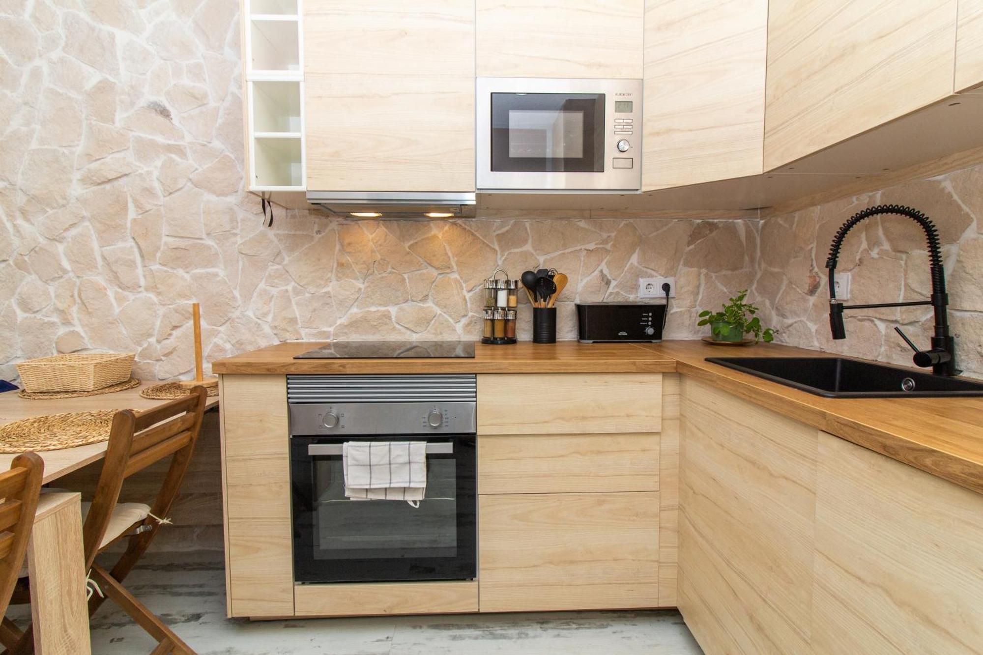 Gyula Old Town Apartment 阿尔布费拉 外观 照片